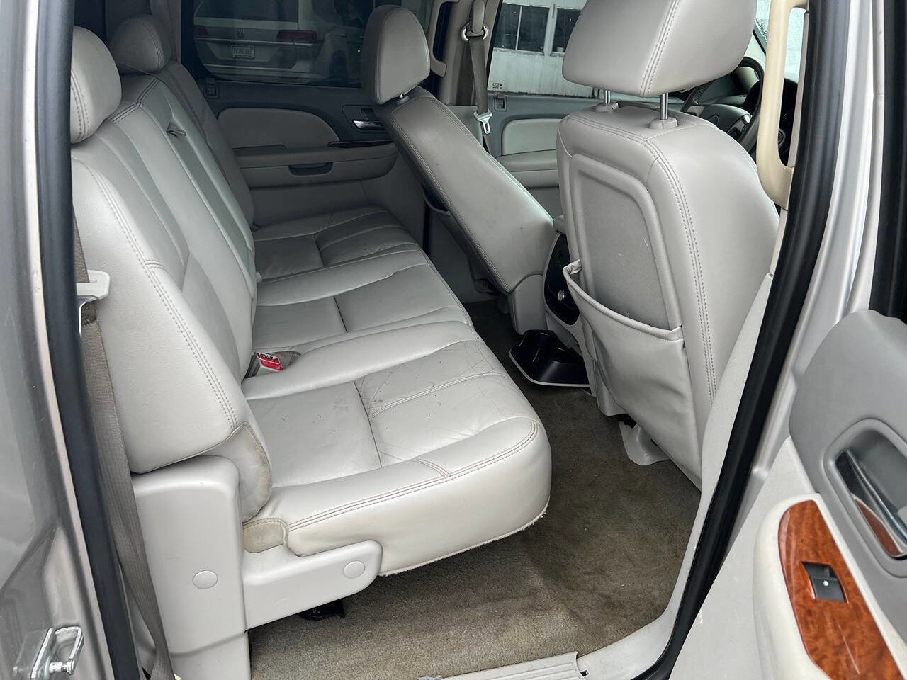 Used 2007 GMC Sierra 1500 SLT w/ SLE/SLT Trailering Package RWD image 15