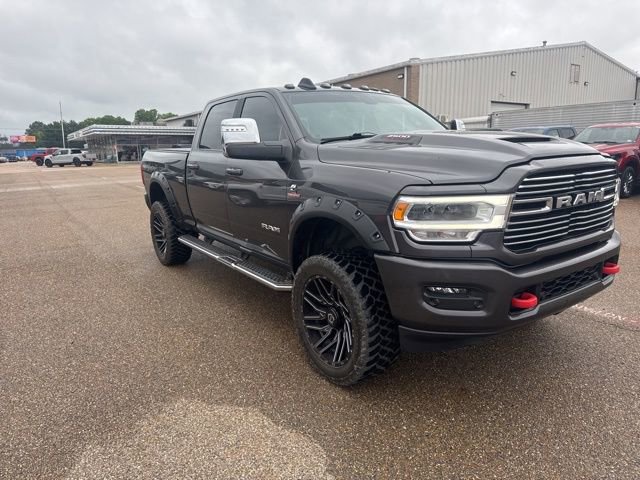 Used 2023 RAM 2500 Laramie AWD/4WD image 1