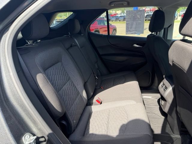 Used 2018 Chevrolet Equinox LT AWD/4WD image 16