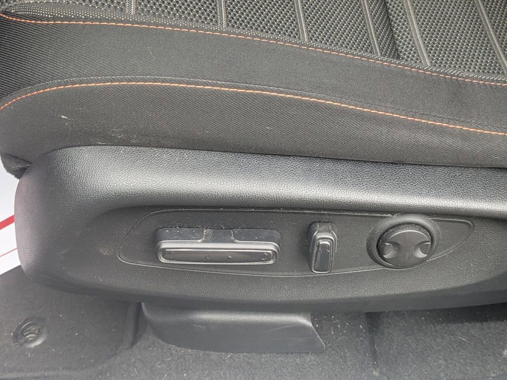 Used 2023 Honda CR-V Sport image 16