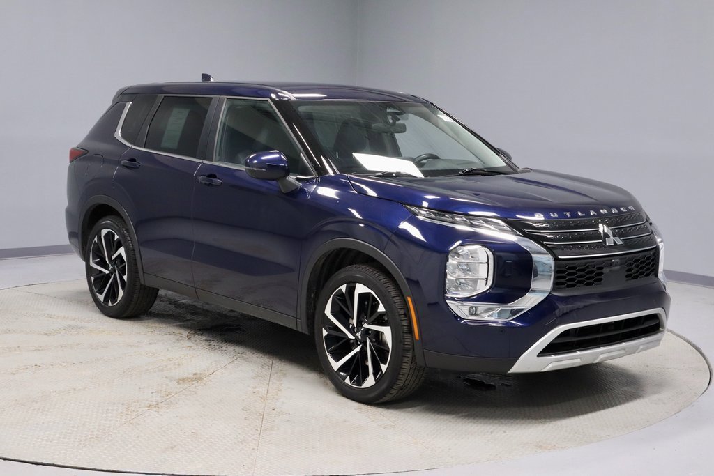 Used 2022 Mitsubishi Outlander SE