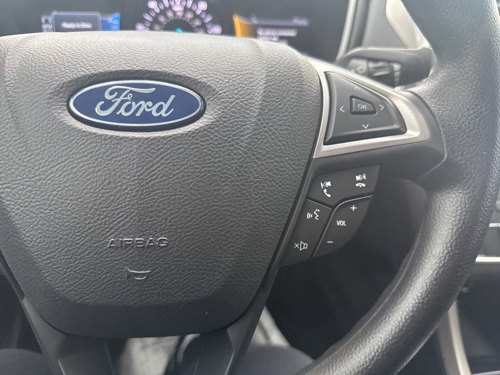 Used 2019 Ford Fusion SE image 29