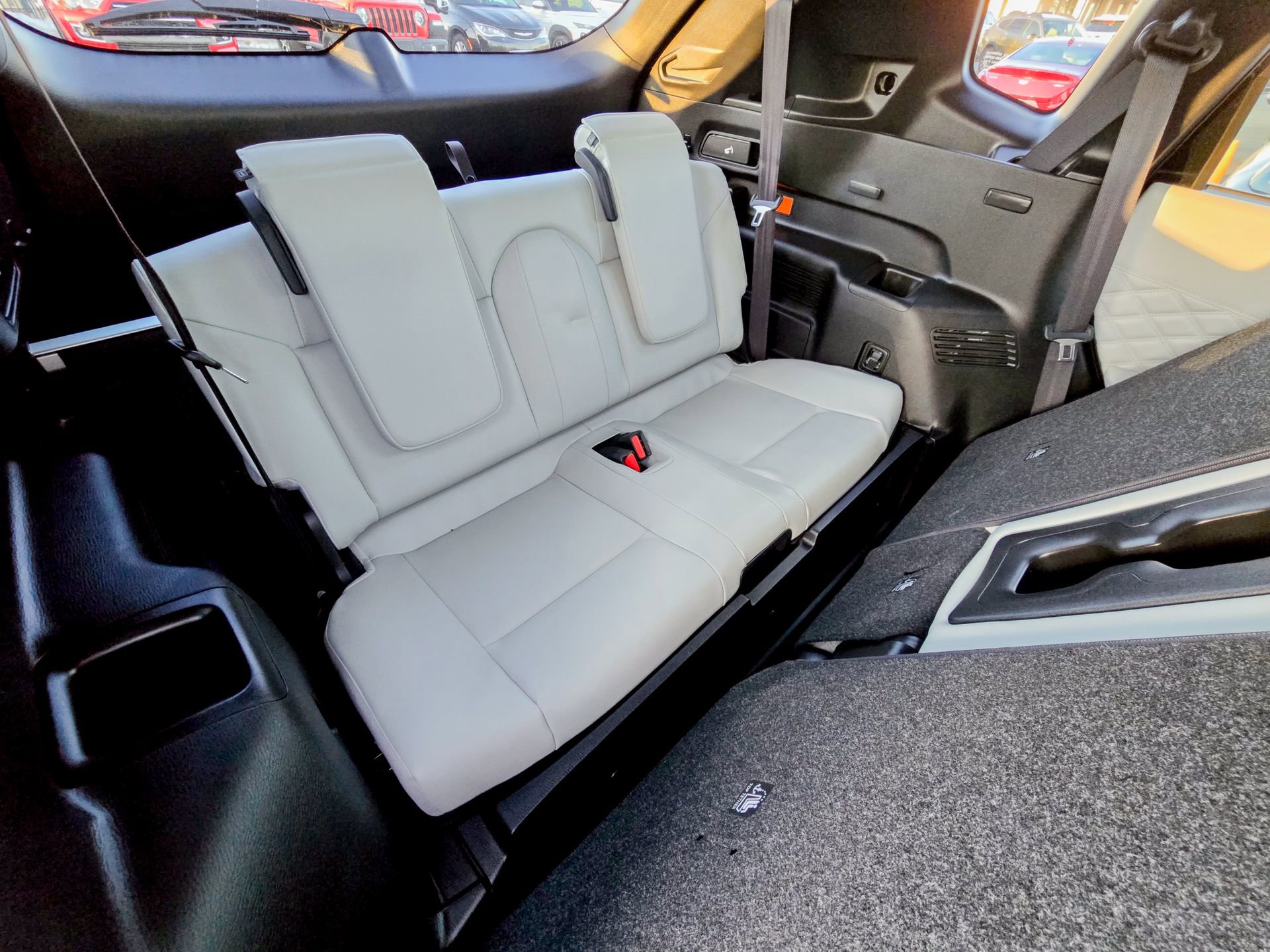 Used 2024 Mitsubishi Outlander SEL image 33