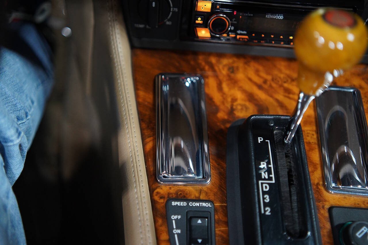 Used 1994 Jaguar XJS 4.0 Convertible RWD image 70