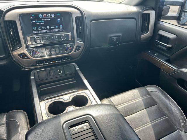 Used 2018 GMC Sierra 3500 Denali w/ Duramax Plus Package AWD/4WD image 16