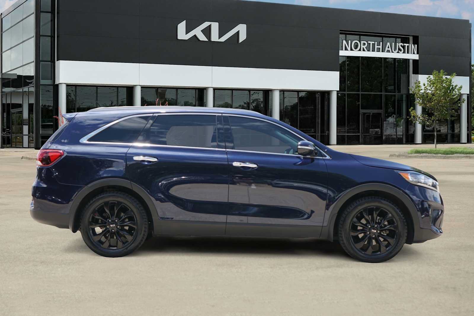 Used 2020 Kia Sorento EX FWD image 6