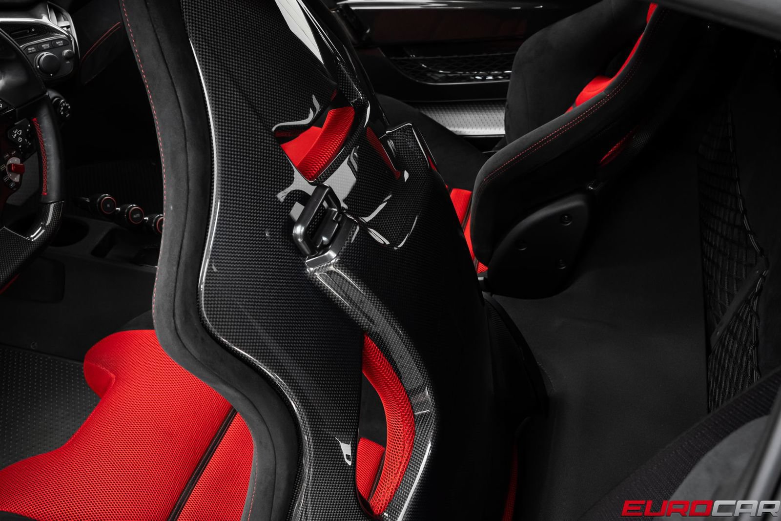 Used 2015 Ferrari 458 Speciale Coupe RWD image 46