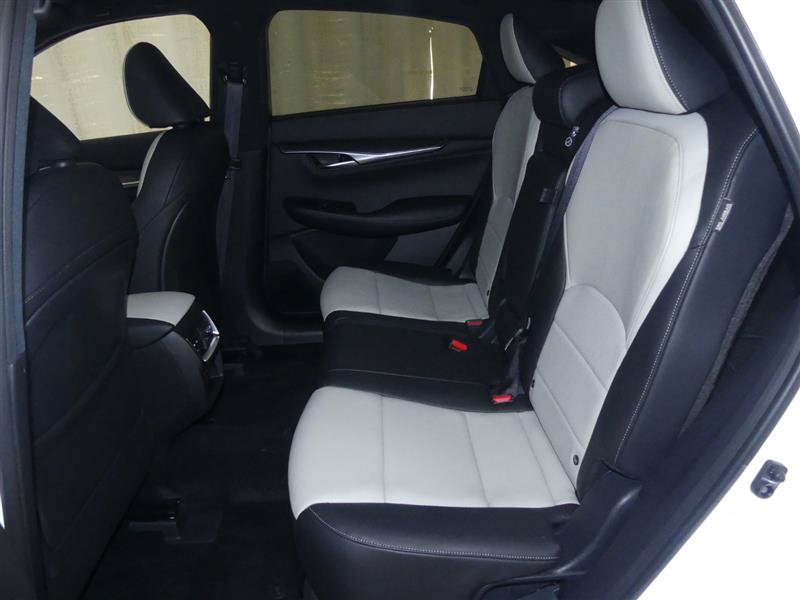Used 2025 INFINITI QX55 Luxe w/ Cargo Package AWD/4WD image 24