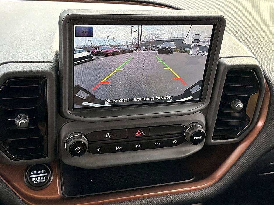 Used 2024 Ford Bronco Sport Outer Banks w/ Tech Package image 14