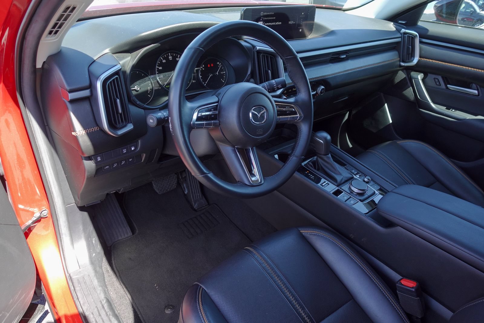 Certified 2025 MAZDA CX-50 AWD 2.5 Hybrid w/ Premium Pkg image 11