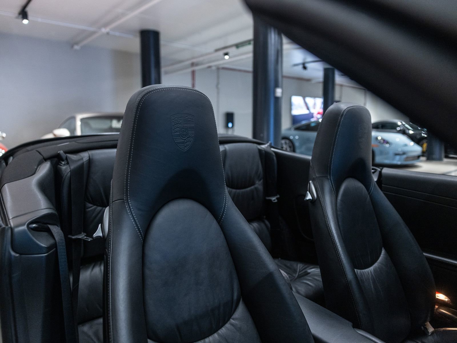 Used 2009 Porsche 911 Carrera S image 29