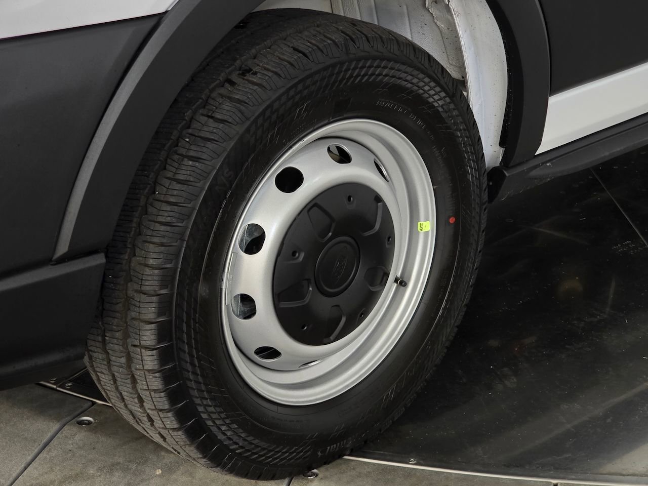 New 2026 Ford Transit 250 148 Medium Roof image 7