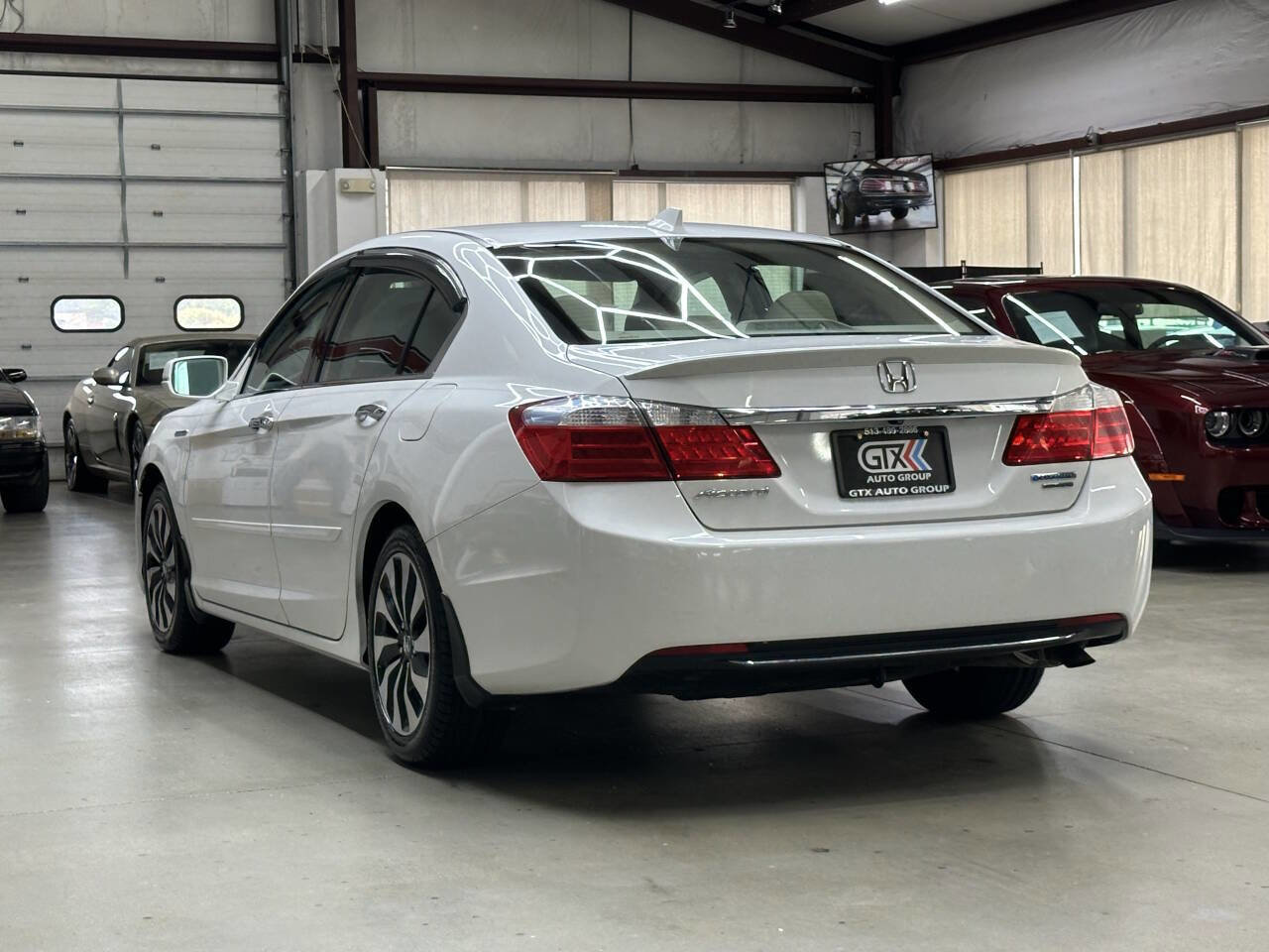 Used 2014 Honda Accord Touring image 4