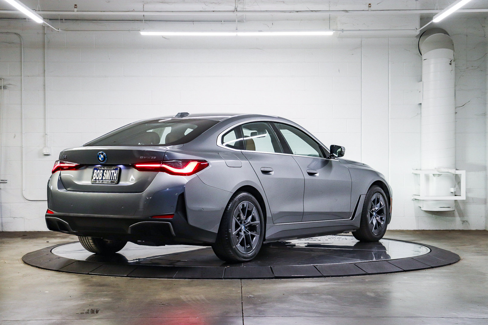 Used 2023 BMW i4 eDrive35 w/ Parking Assistance Package RWD image 6