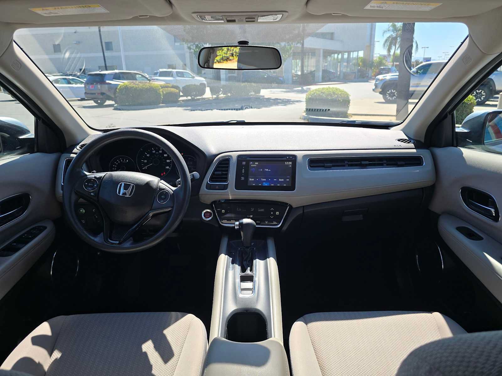Used 2018 Honda HR-V EX image 18