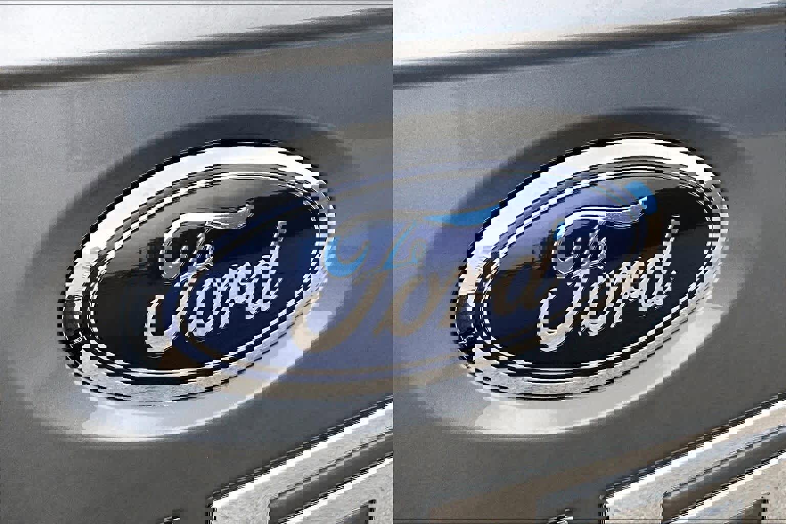 Used 2021 Ford F150 Lariat w/ Equipment Group 502A High image 29