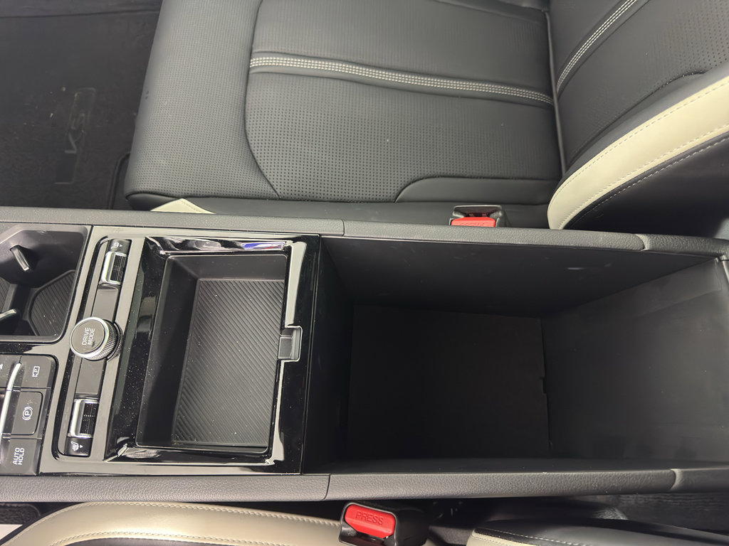 Used 2025 Kia K5 GT-Line w/ GT-Line Premium Package FWD image 29