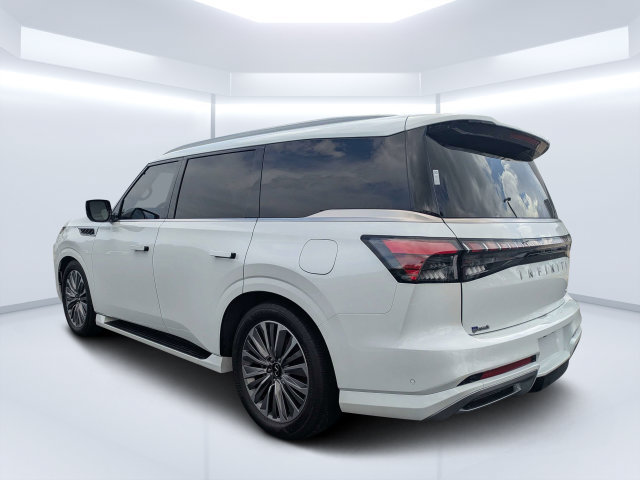 Used 2025 INFINITI QX80 Luxe RWD image 5