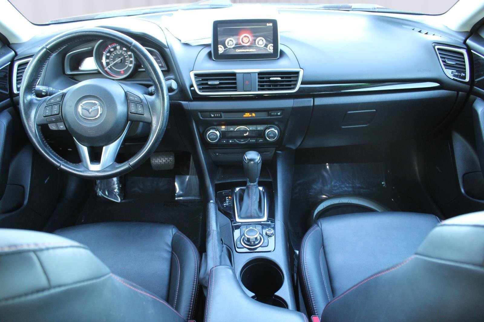 Used 2015 MAZDA MAZDA3 i Grand Touring image 2