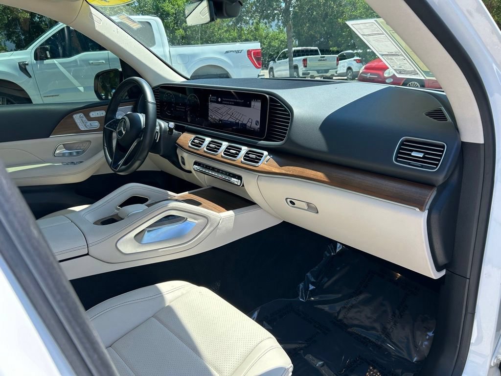 Used 2024 Mercedes-Benz GLE 450 4MATIC image 43