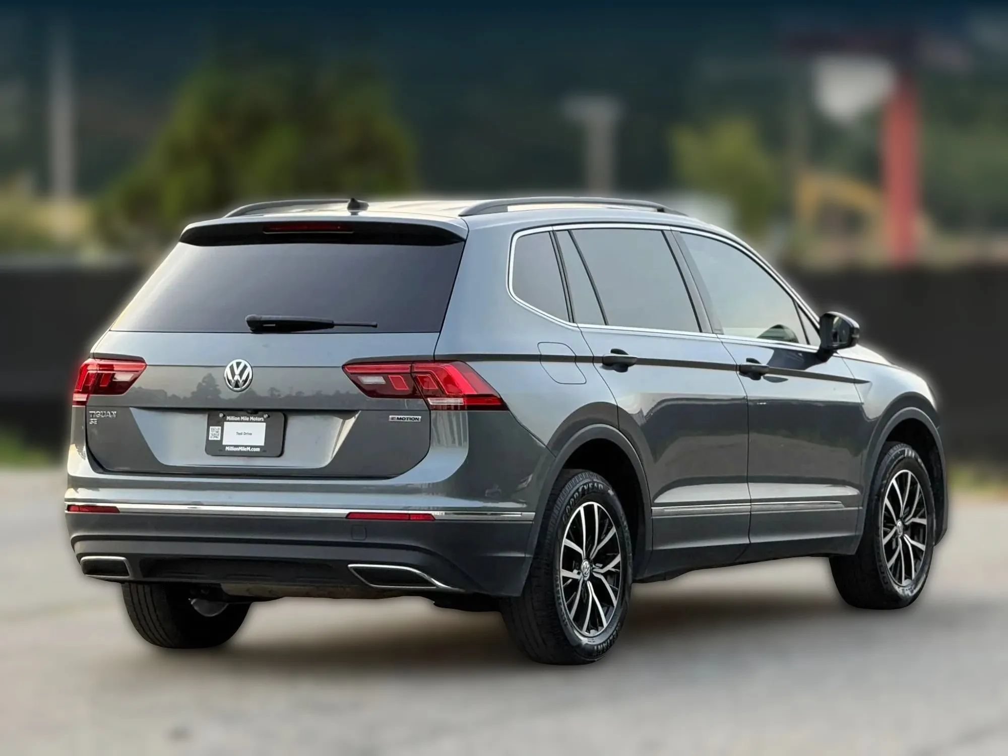 Used 2021 Volkswagen Tiguan S AWD/4WD image 9