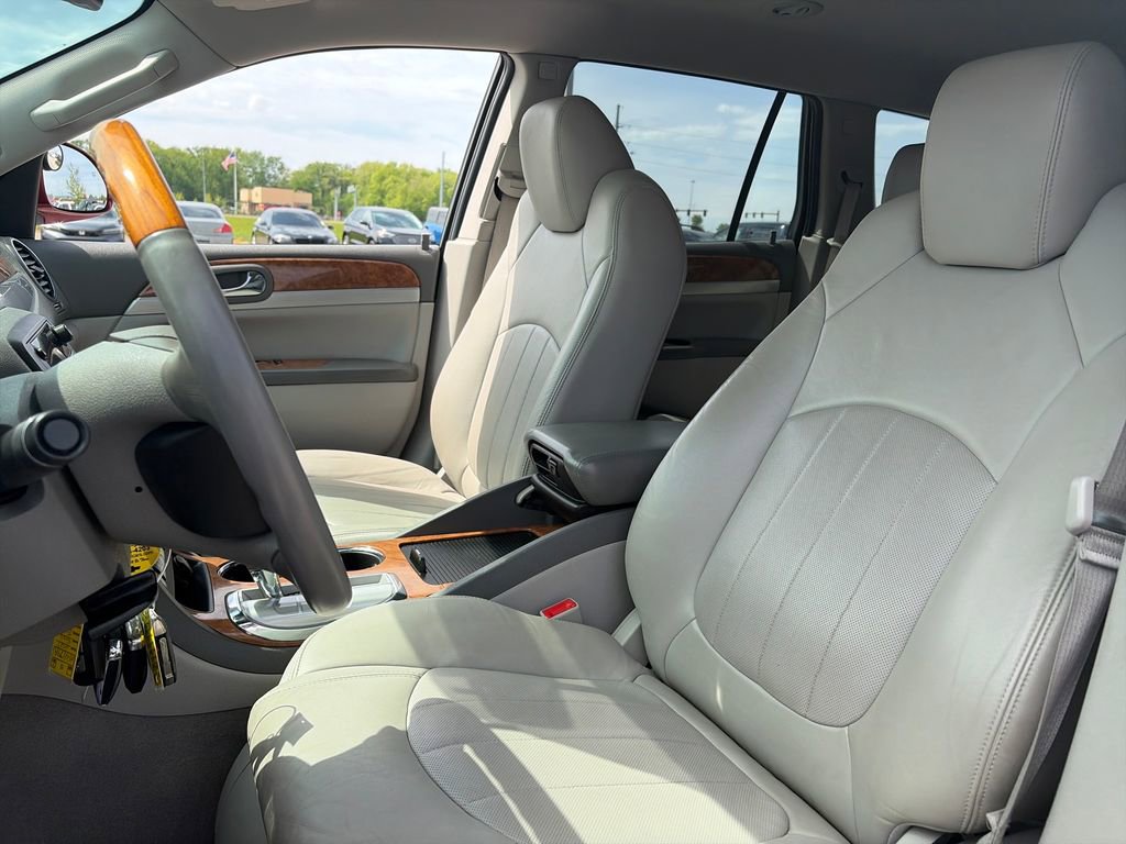 Used 2012 Buick Enclave Leather FWD image 16