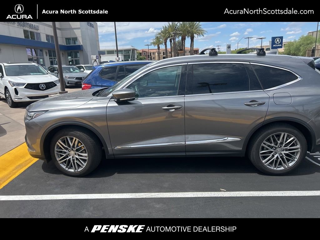 Used 2024 Acura MDX SH-AWD w/ Advance Package image 4