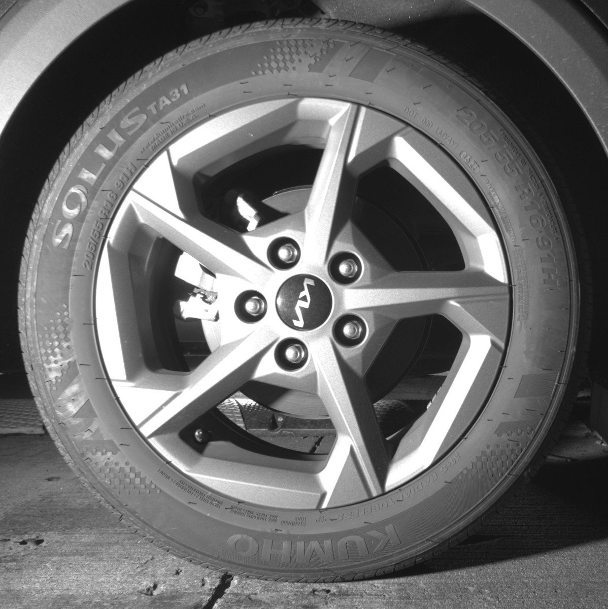 Used 2025 Kia K4 FWD image 12