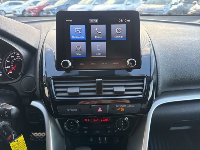 Used 2022 Mitsubishi Eclipse Cross LE image 24