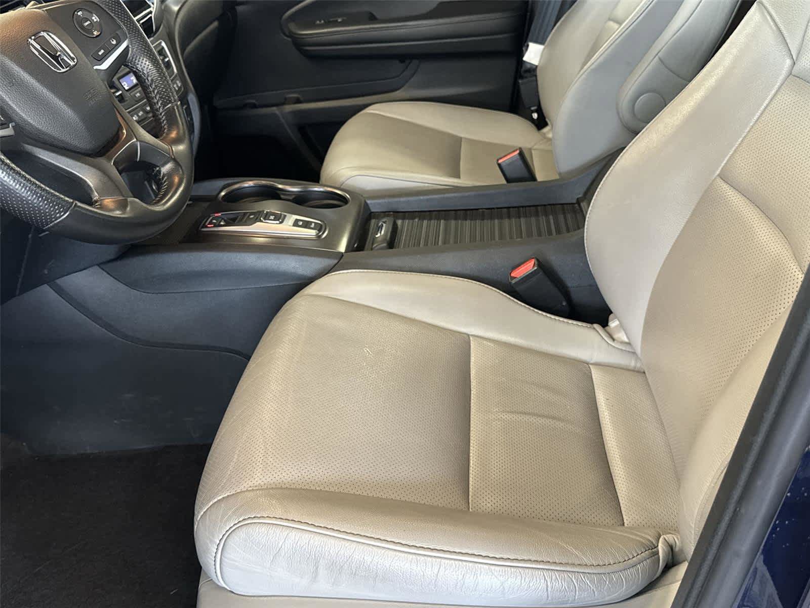 Used 2023 Honda Passport EX-L image 13