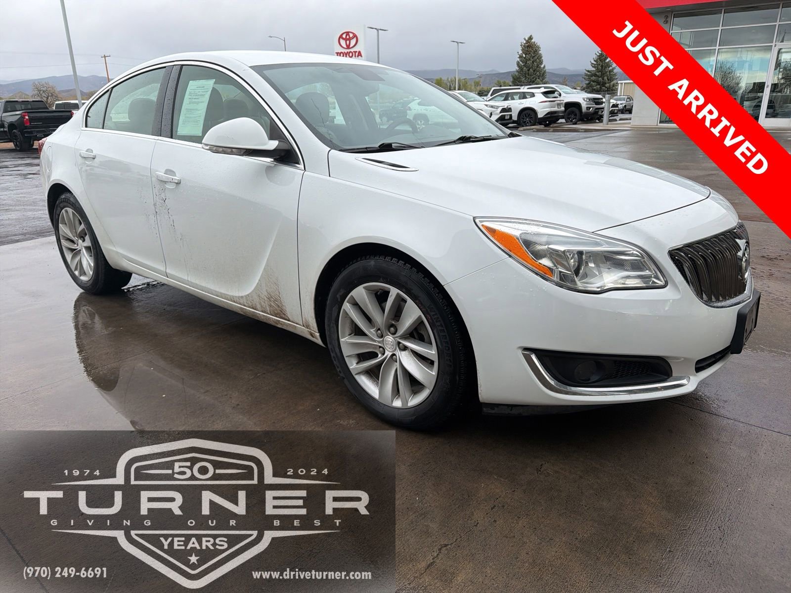 Used 2016 Buick Regal AWD image 1