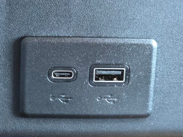 New 2026 GMC Sierra 2500 AT4 image 38