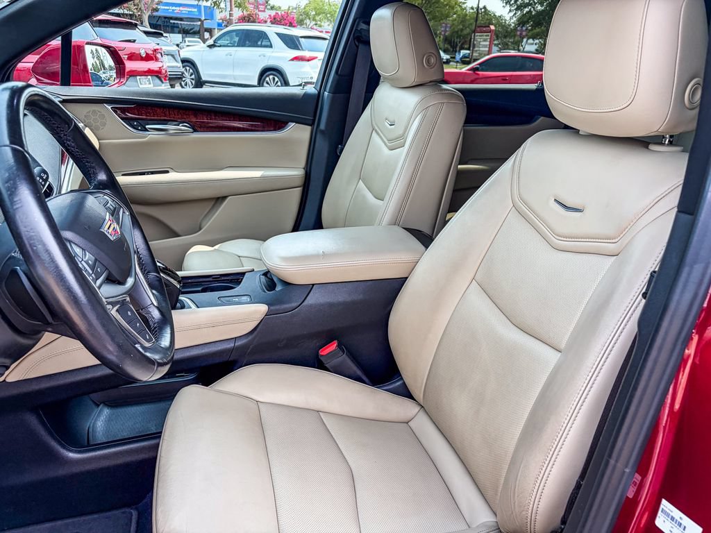 Used 2019 Cadillac XT5 Luxury FWD image 34