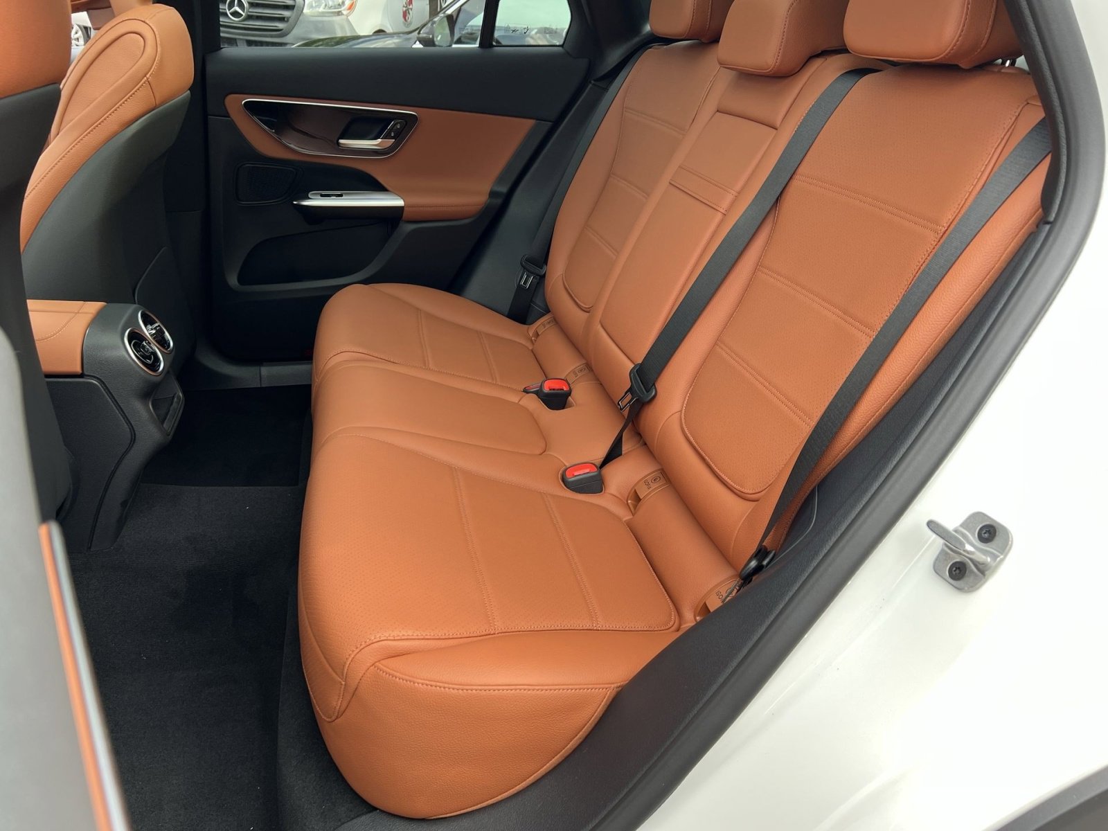 New 2026 Mercedes-Benz GLC 300 4MATIC image 30