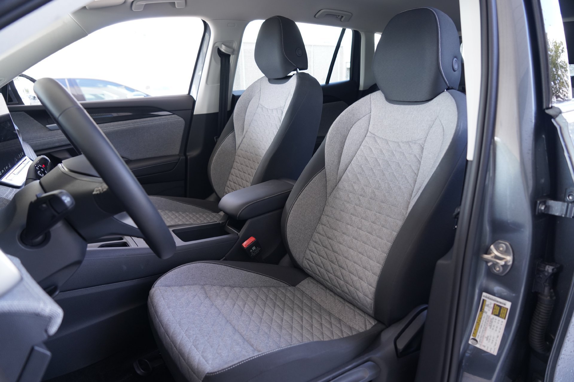 Certified 2026 Volkswagen Tiguan S FWD image 10