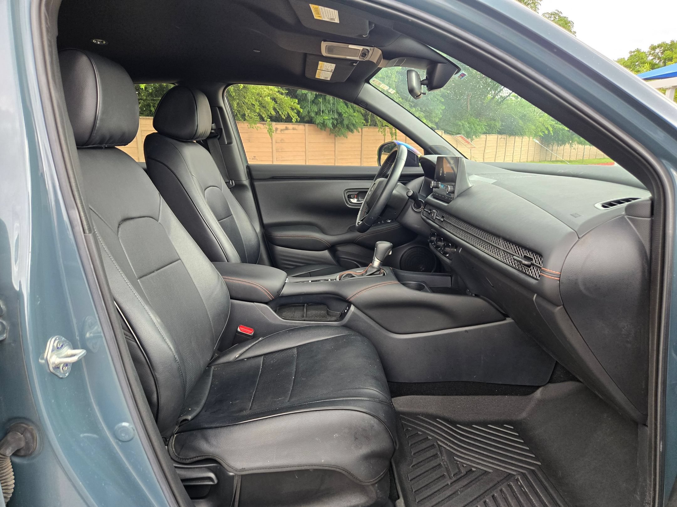 Used 2025 Honda HR-V Sport image 27