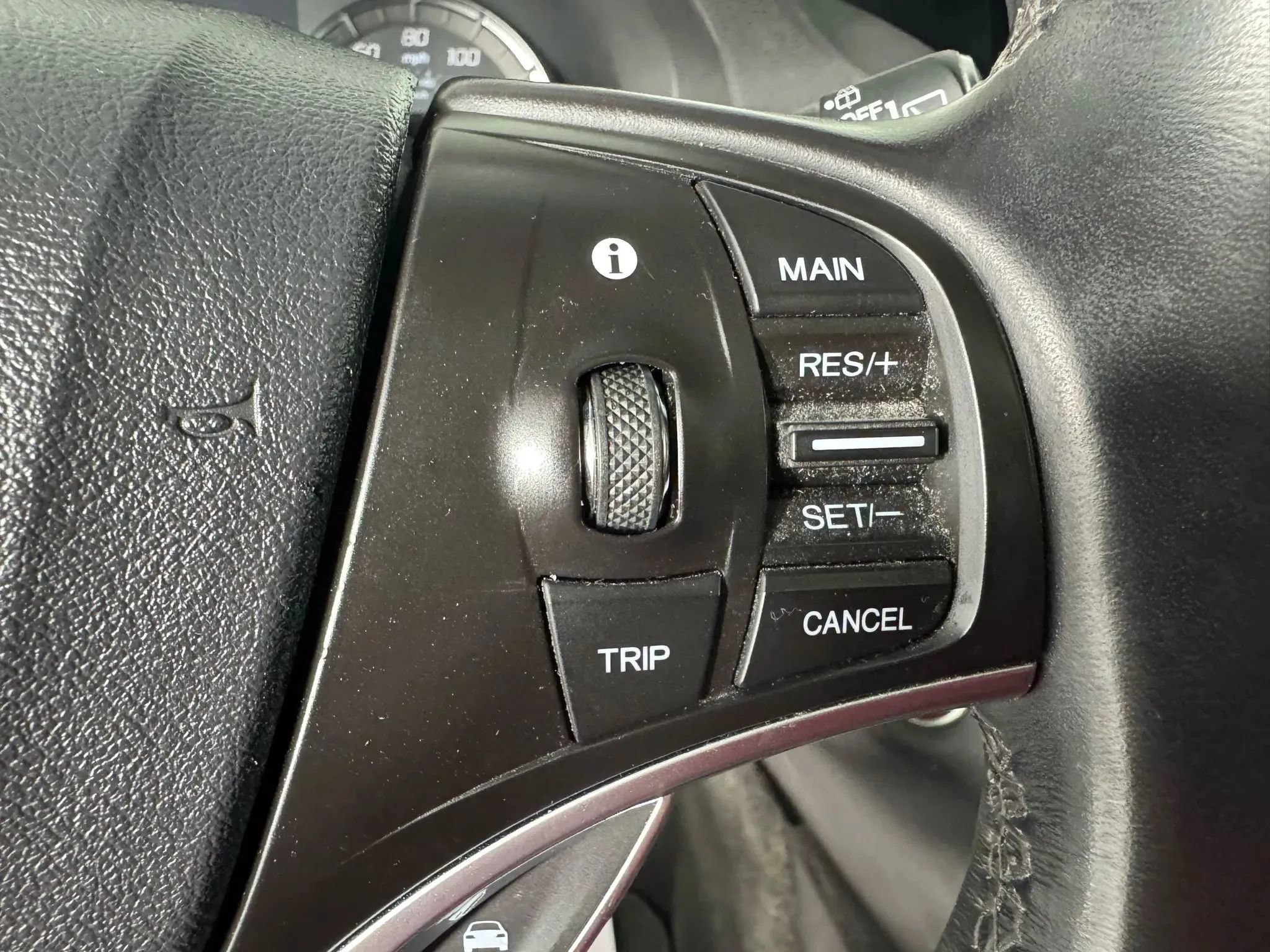 Used 2020 Acura MDX w/ Technology Package FWD image 17