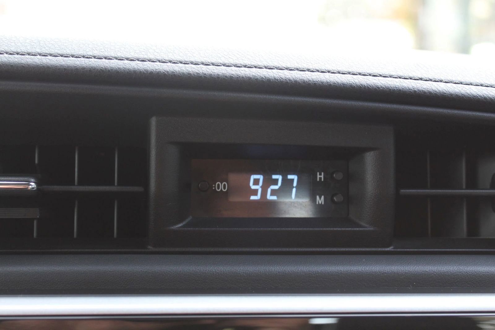 Used 2018 Toyota Corolla XLE w/ Carpet Mat Package (TMS) FWD image 21