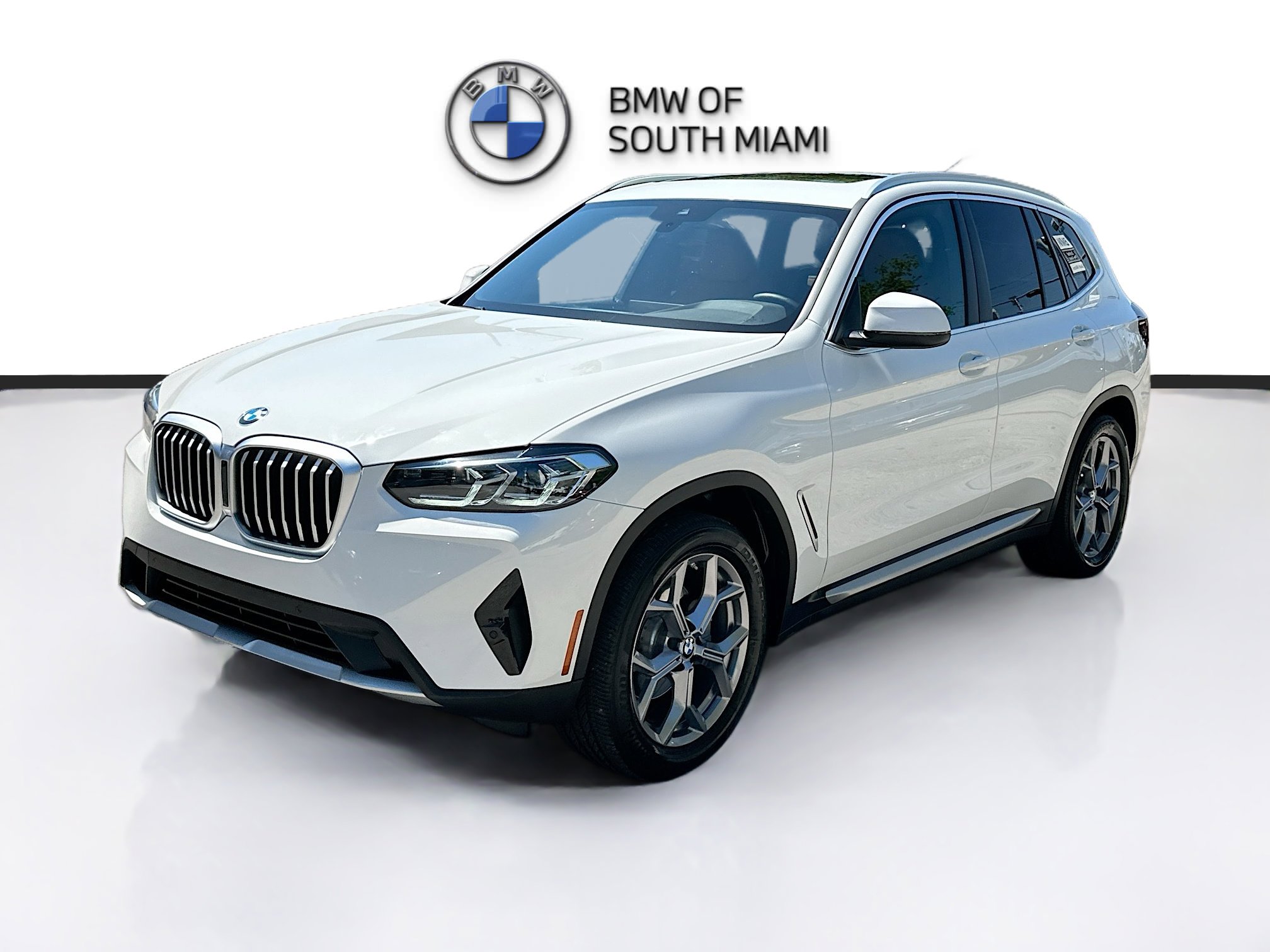 Certified 2024 BMW X3 sDrive30i w/ Convenience Package RWD image 3