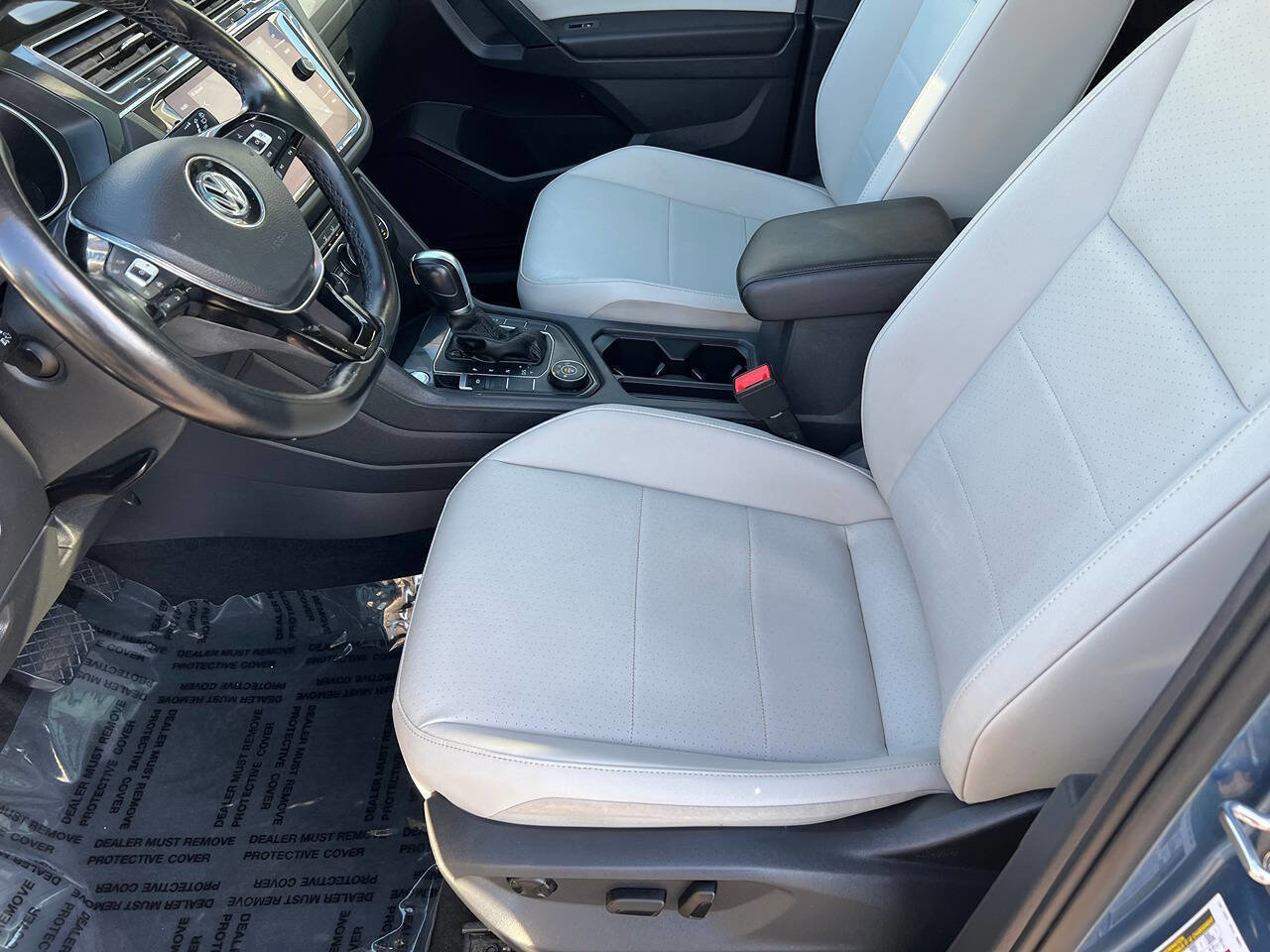Used 2019 Volkswagen Tiguan SE w/ Panoramic Sunroof Package AWD/4WD image 20