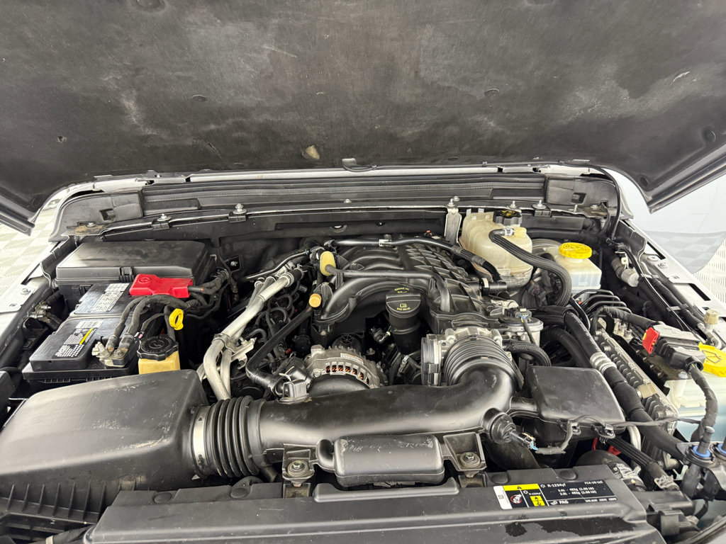 Used 2018 Jeep Wrangler Unlimited Sahara image 31