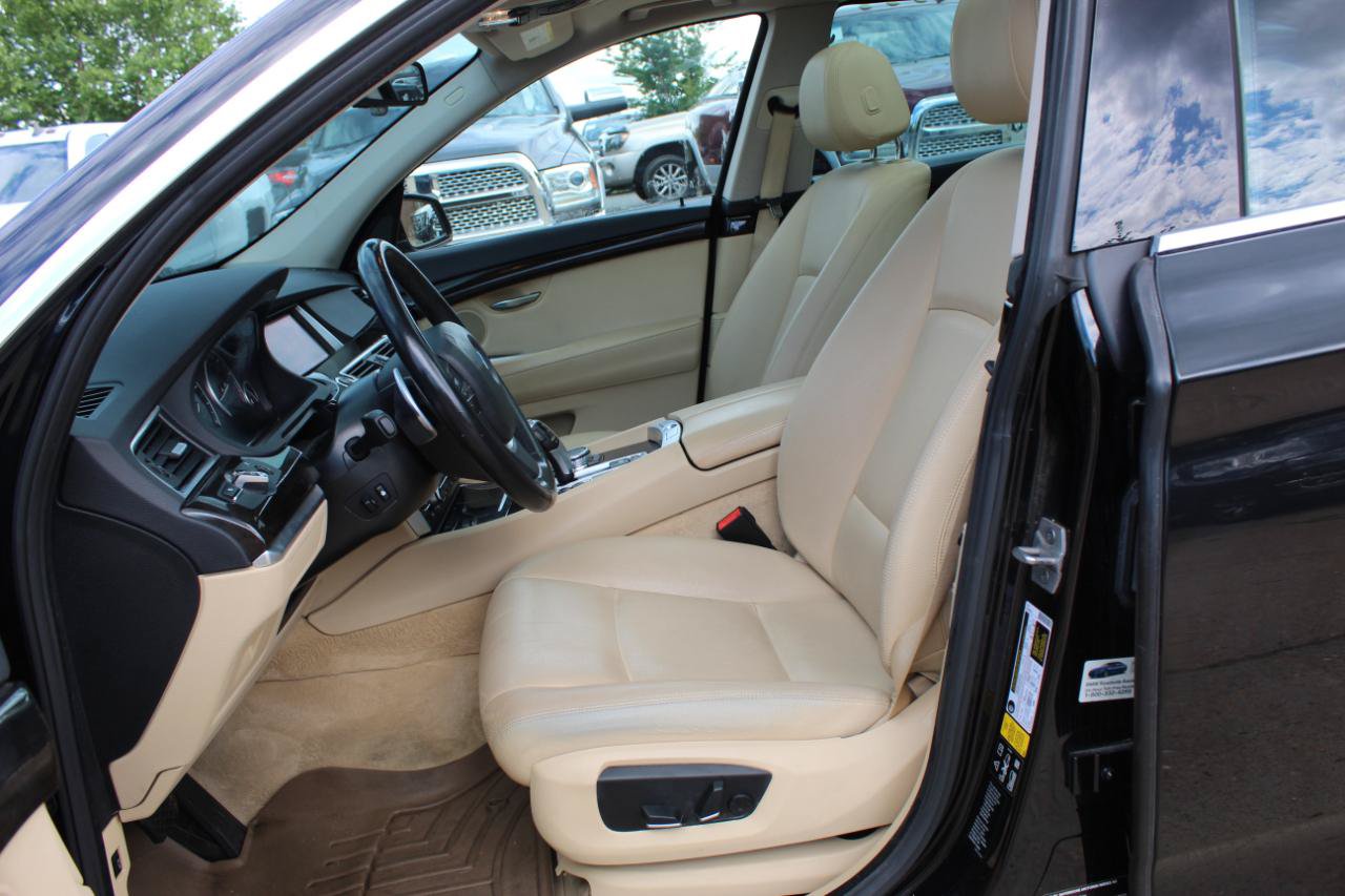 Used 2016 BMW 535i Gran Turismo xDrive AWD/4WD image 11