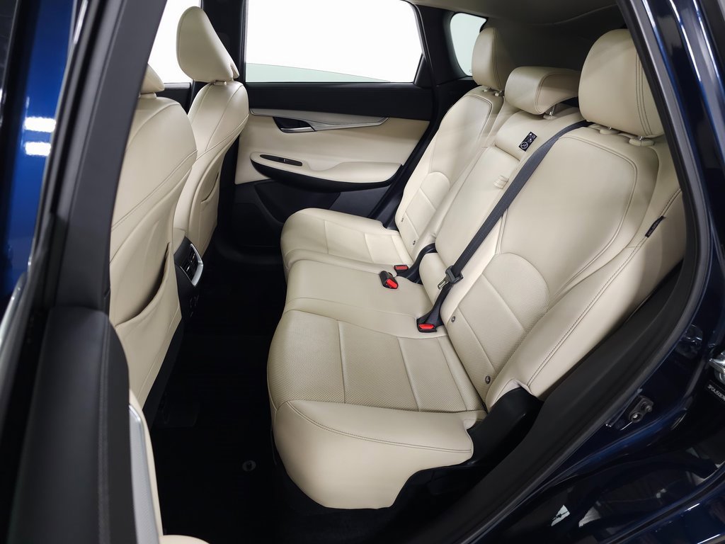 Used 2021 INFINITI QX50 Essential w/ Convenience Package image 34
