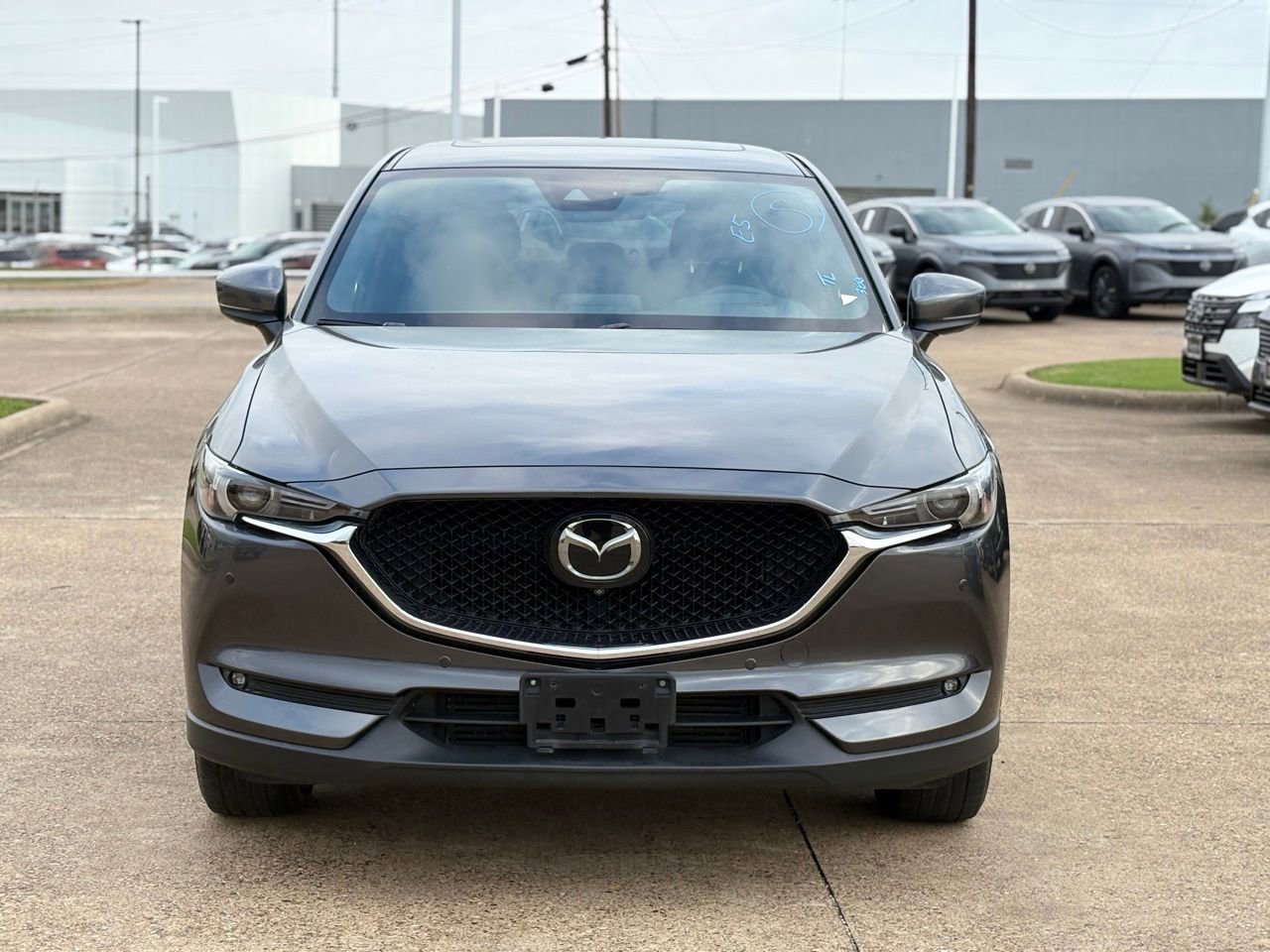 Used 2019 MAZDA CX-5 Signature AWD/4WD image 2
