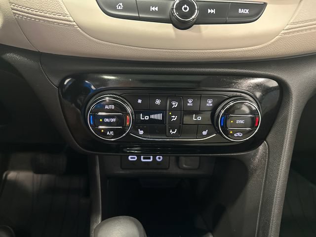 Used 2023 Buick Encore GX Essence w/ Experience Buick Package AWD/4WD image 16