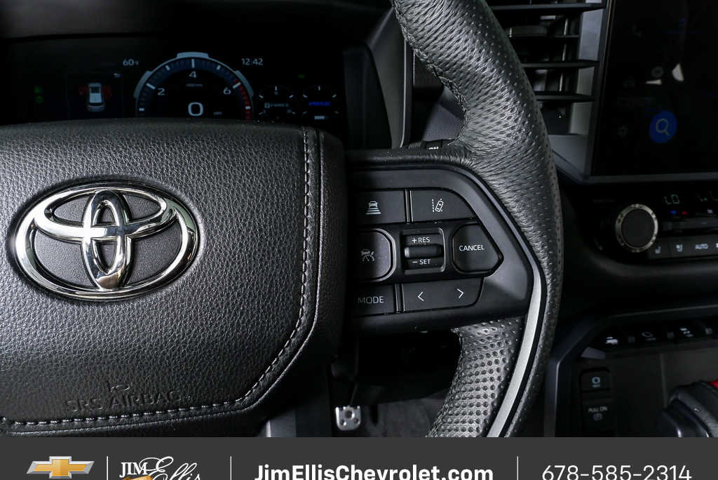 Used 2025 Toyota Sequoia TRD Pro AWD/4WD image 10