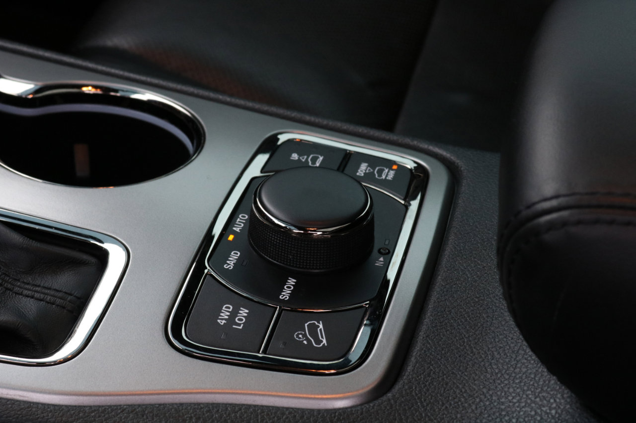 Used 2020 Jeep Grand Cherokee High Altitude image 33