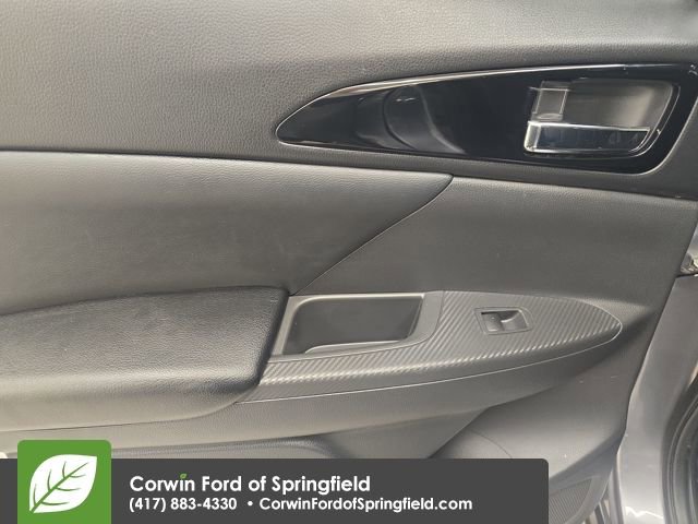 Used 2018 Mitsubishi Eclipse Cross SEL image 18