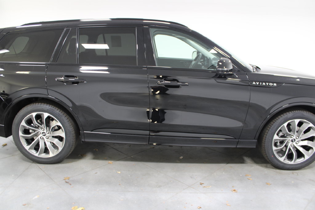 New 2026 Lincoln Aviator 2WD image 10