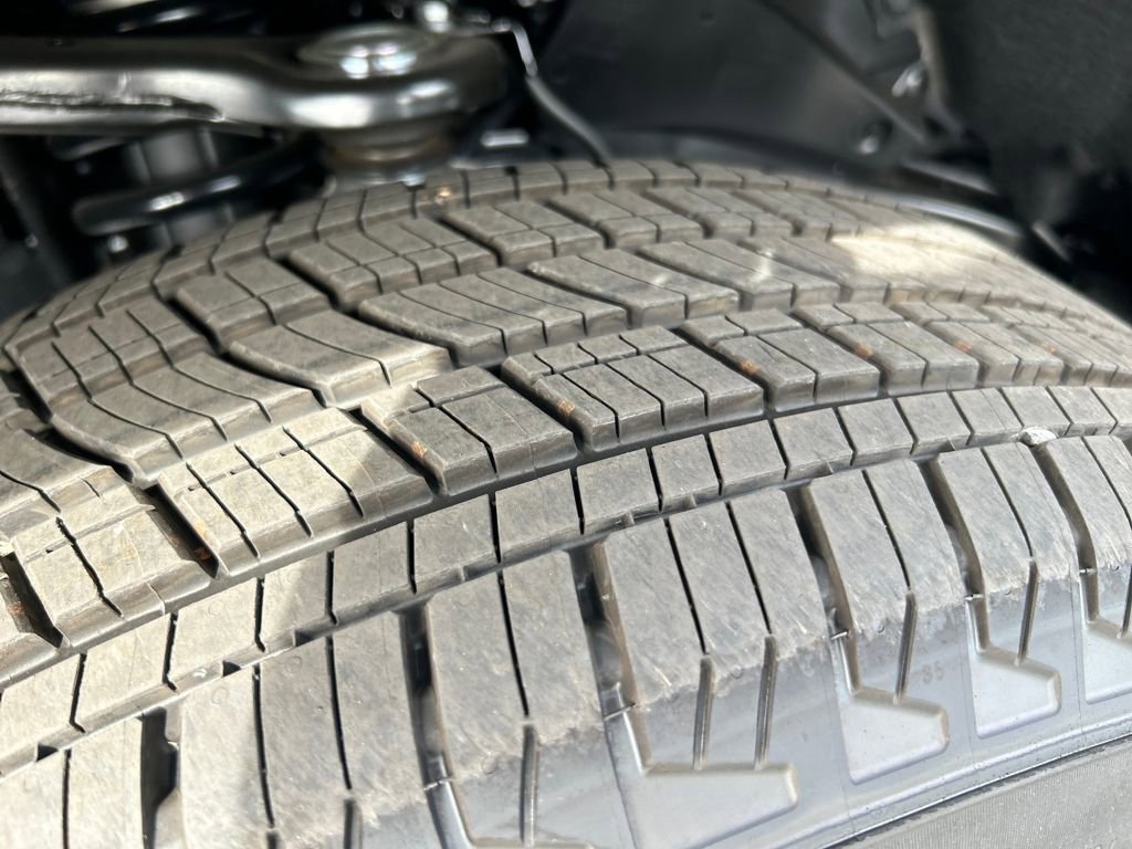 Certified 2025 Toyota Tacoma TRD Sport image 28